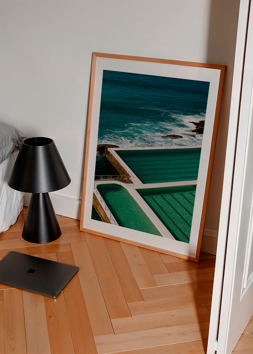 Landskabskunst med pools ved kysten – Product3