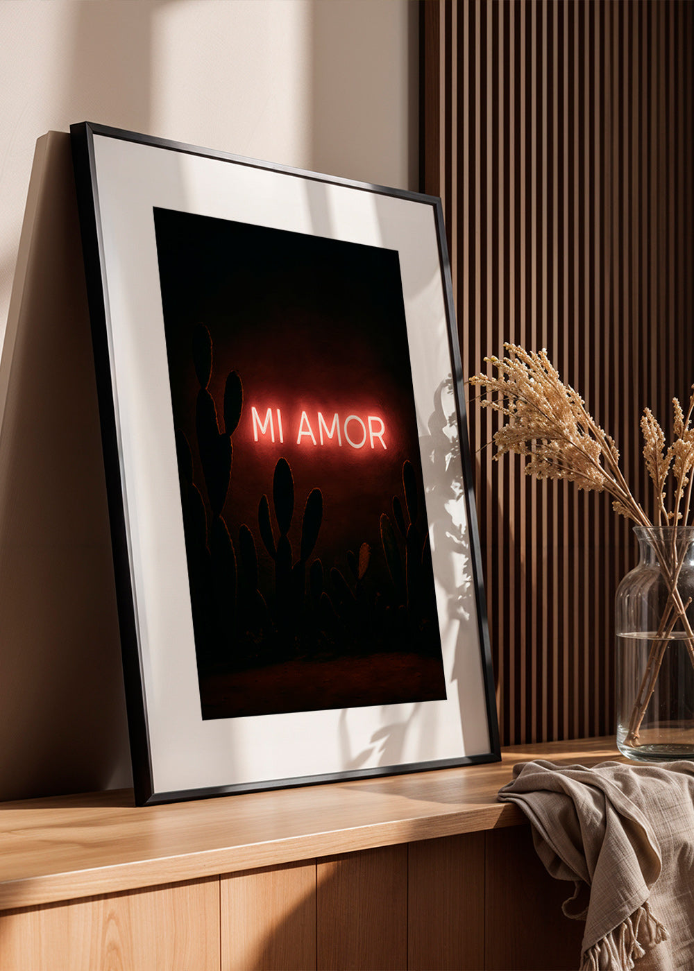 Fotografi: neonskilt 'Mi Amor' med kaktusser – Product1