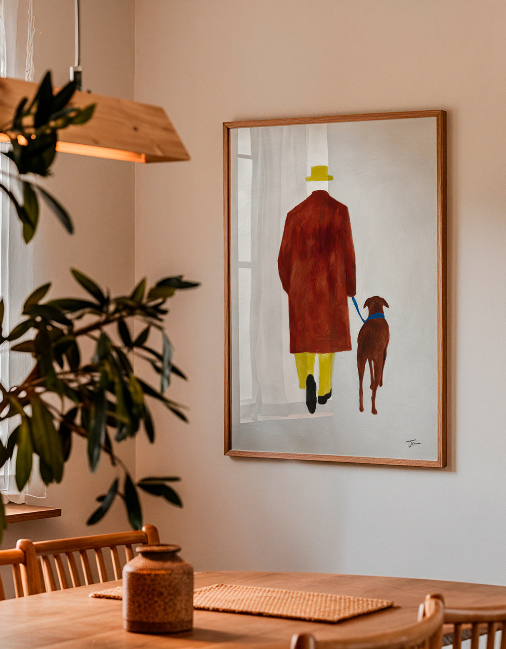 Illustration af en gåtur med hund og gul hat – Product3