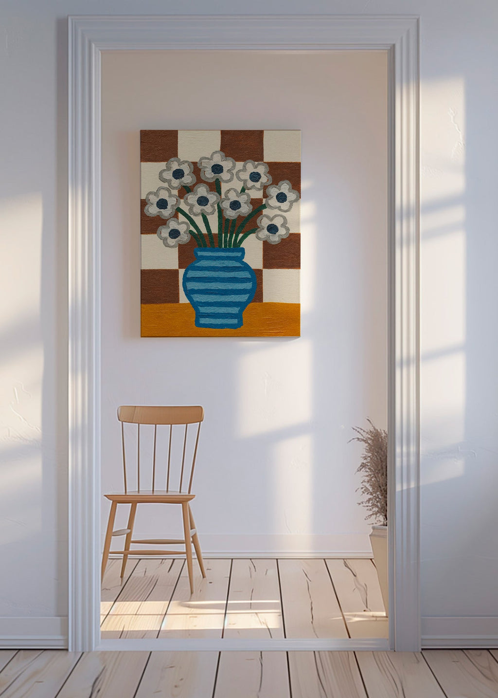 Botanisk plakat: blå vase med blomster på ternet baggrund – Canvas