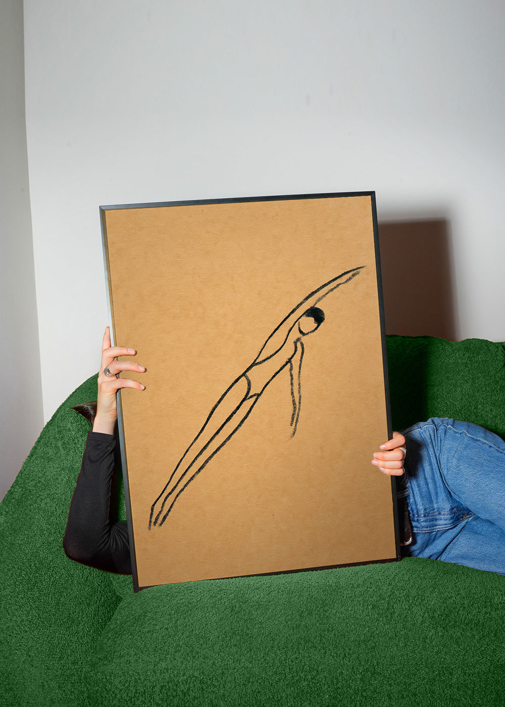 Illustration af figur i suspension – Product3