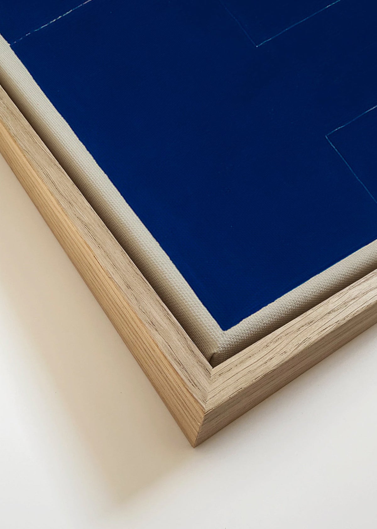 Geometrisk plakat med dybblåt blok – Canvas detail