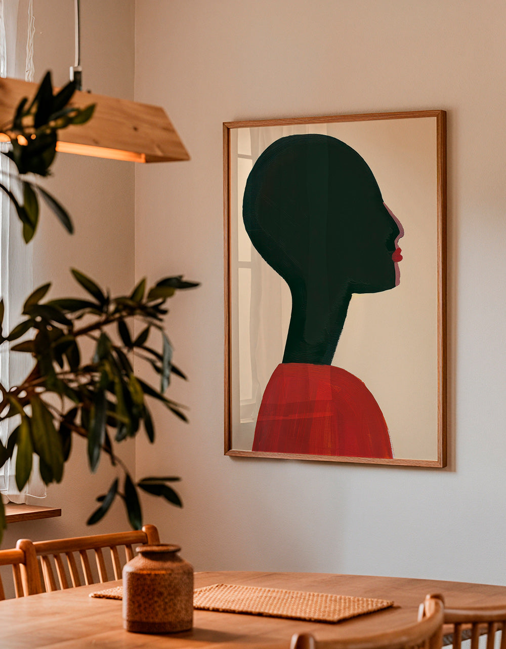 Illustration: stiliseret profil i rød – Product3