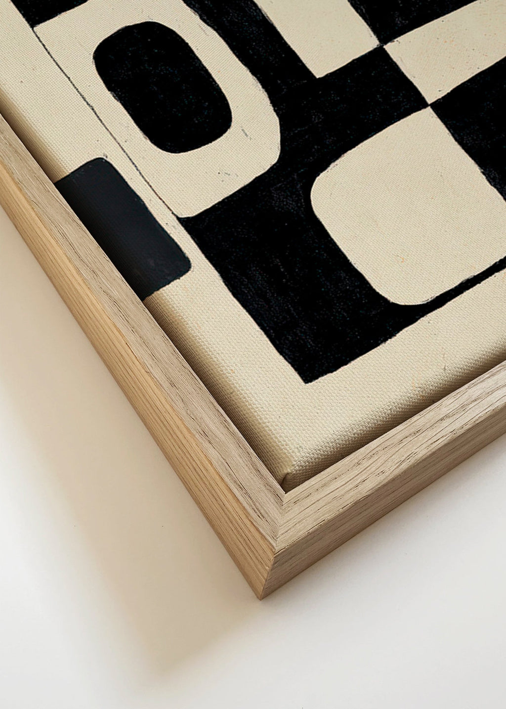 Geometrisk plakat med sorte blokke og buede negativer – Canvas detail