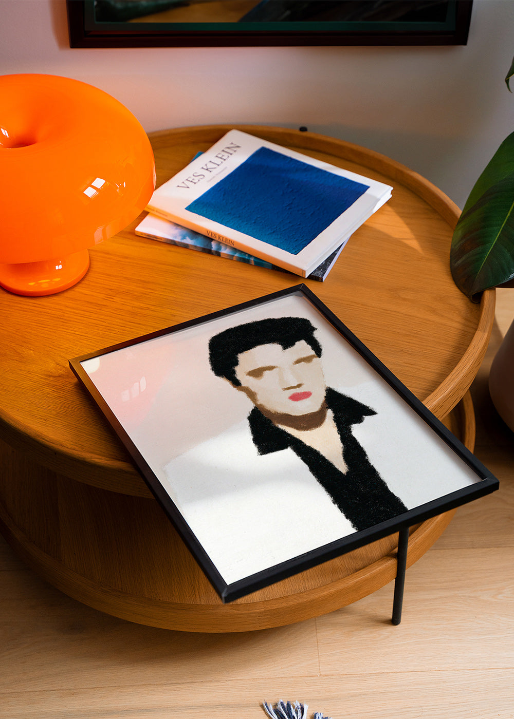 Illustration portræt minimalistisk med ikonisk udtryk – Product1