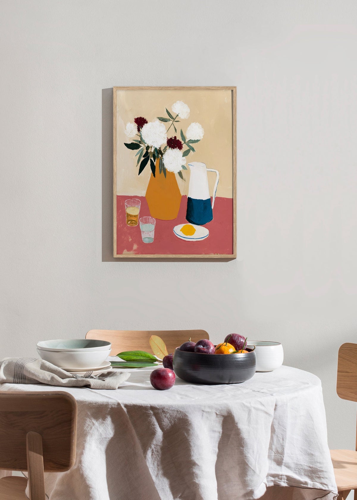 Botanisk plakat med vase og hvide blomster – Product1