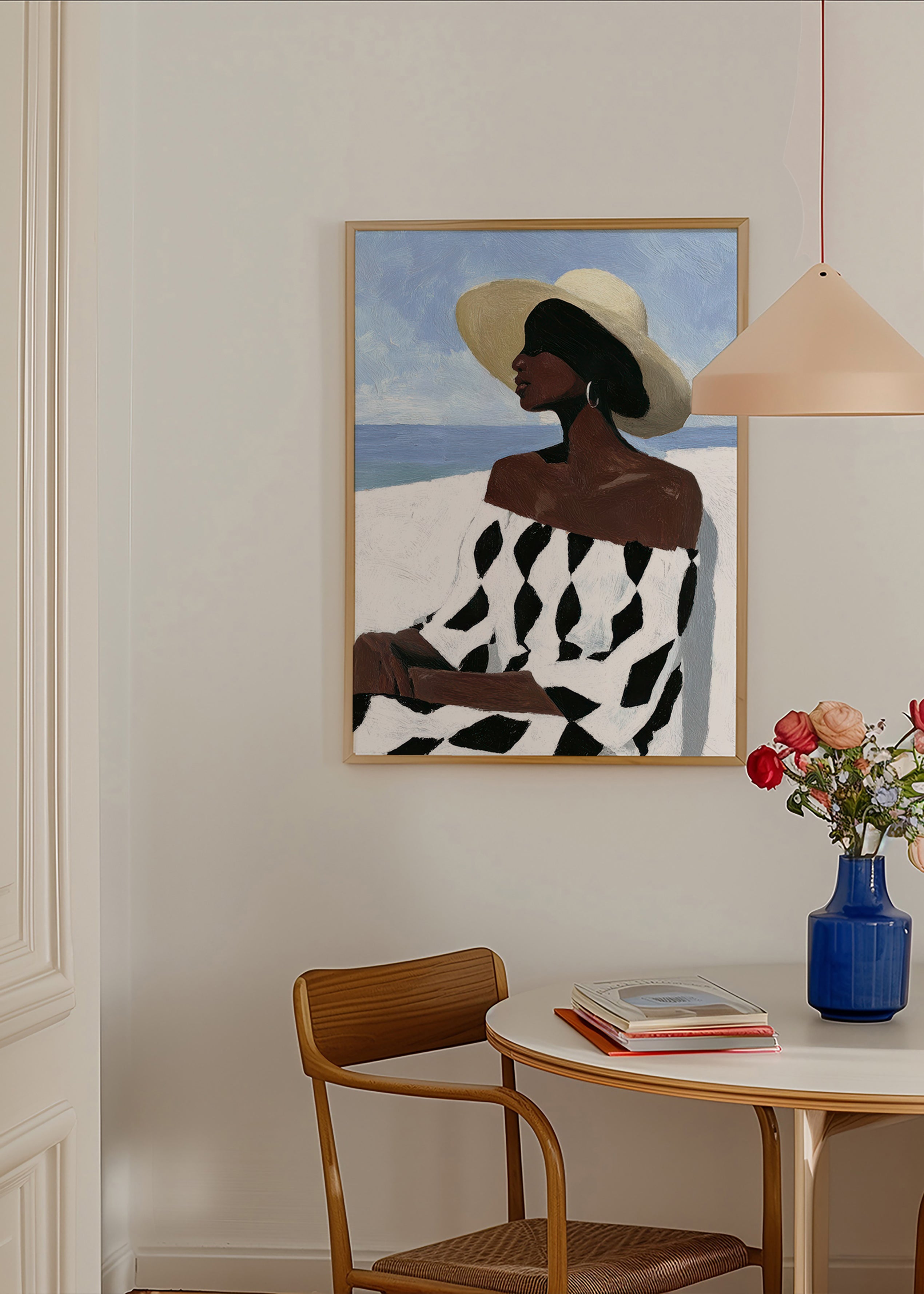 Illustration af kvinde ved havet i mønstret kjole – Product3
