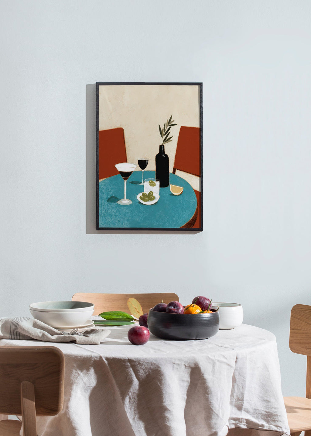 Køkkenkunst med aperitif på blå bord – Product2
