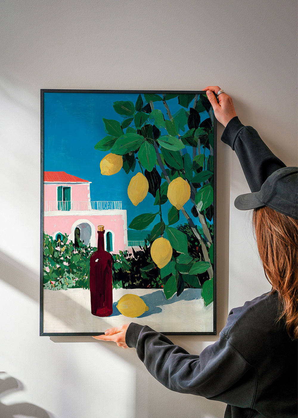 Køkkenkunst med citroner og flaske