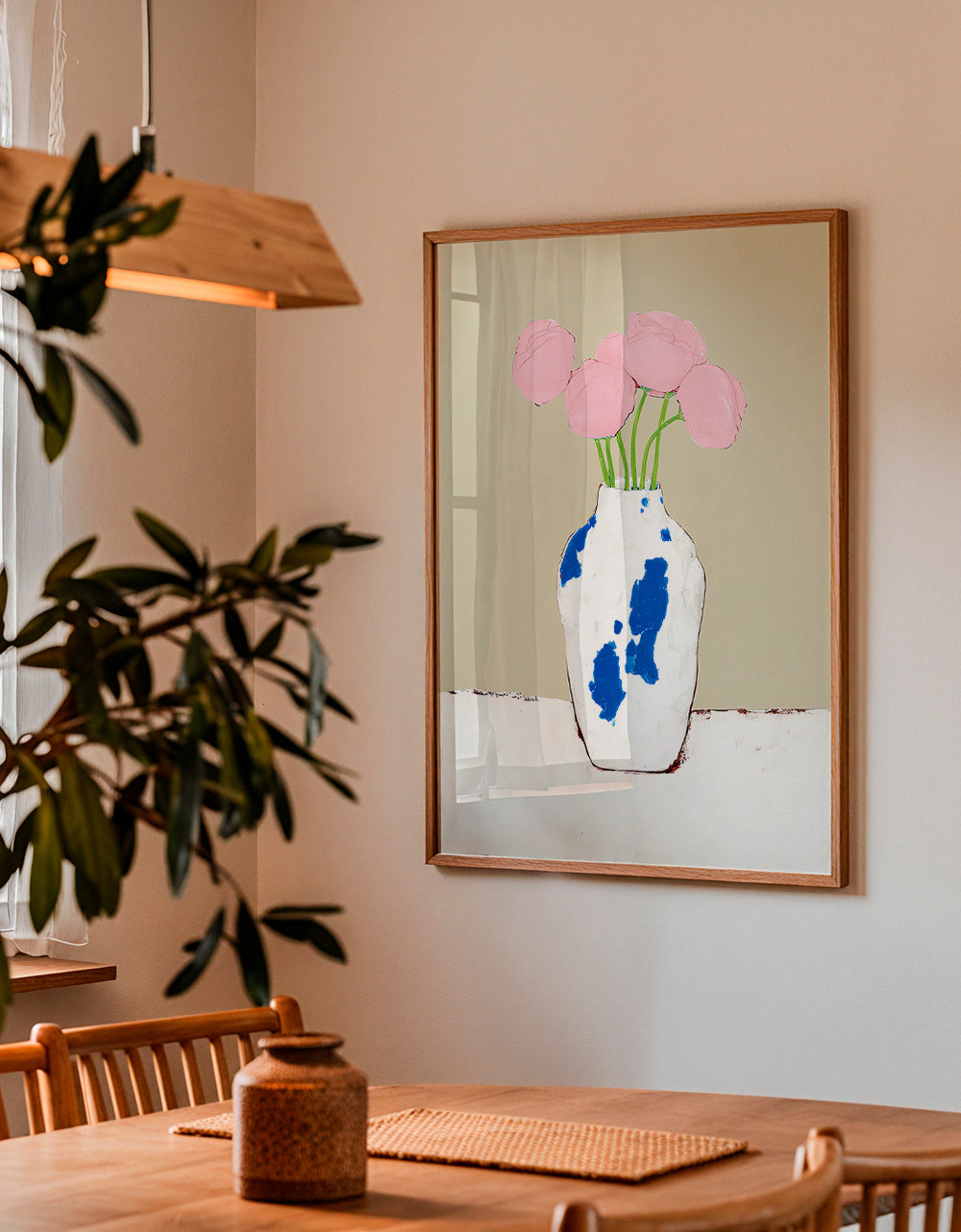 Botanisk plakat med pæoner i blå vase