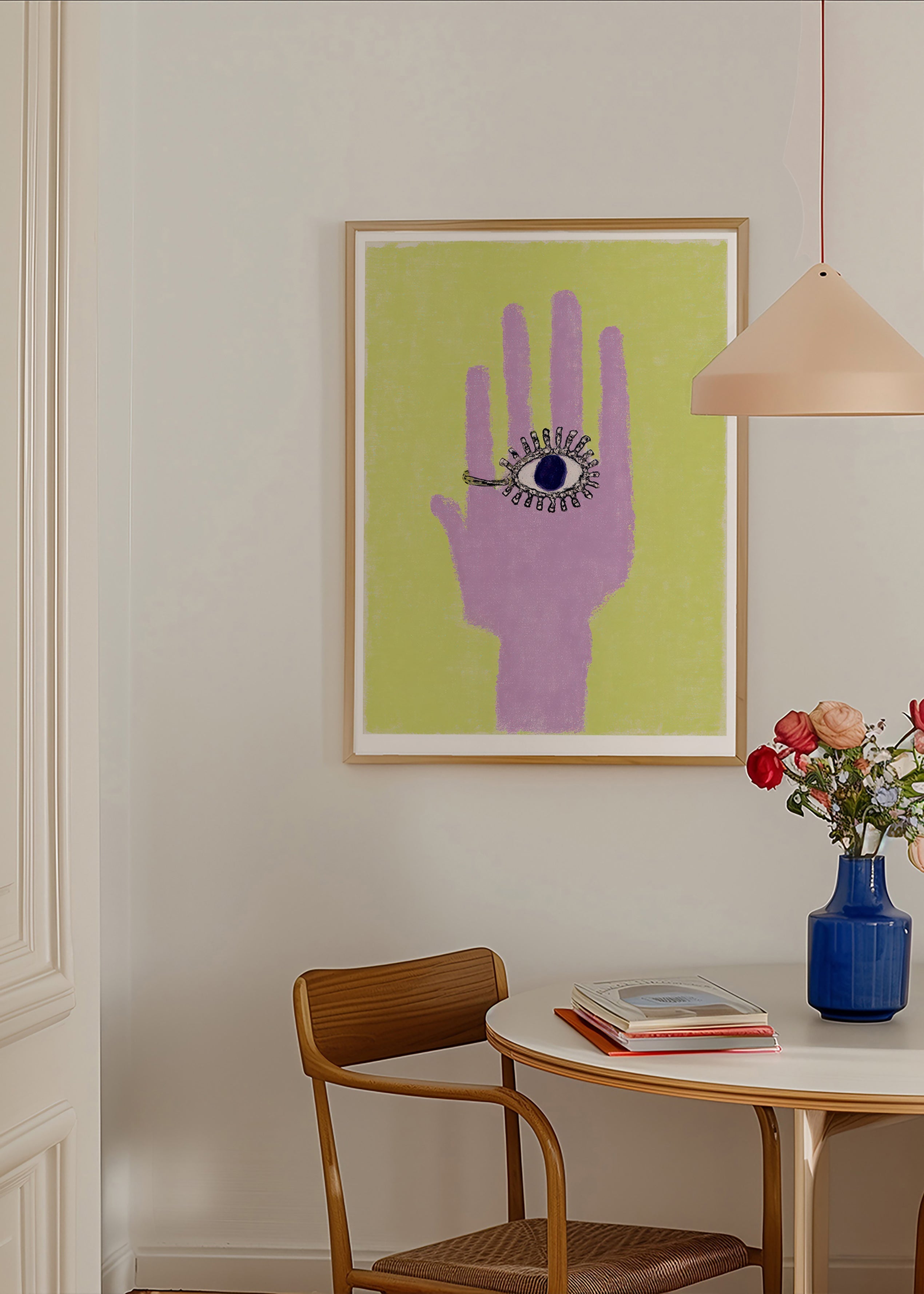 Illustration af hånd med øje i håndfladen