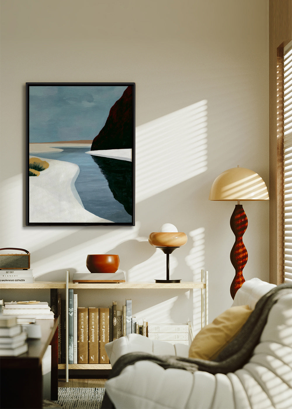 Landskabskunst: minimalistisk estuary med mørk klippe