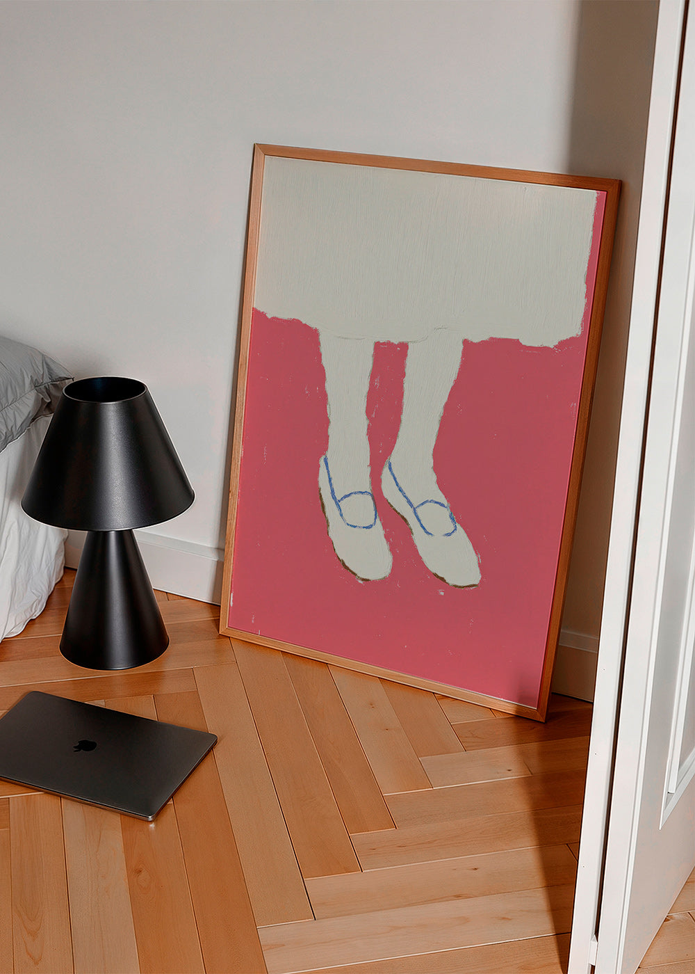 Illustration af ben med rosa sko