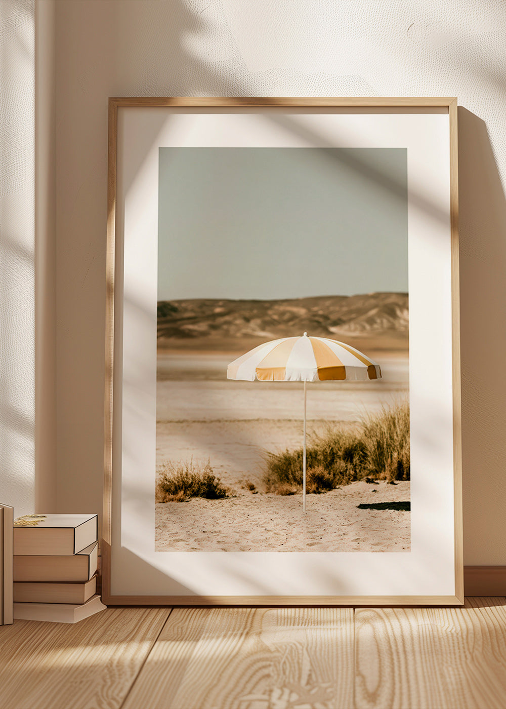 Landskabskunst med stribet strandparasol