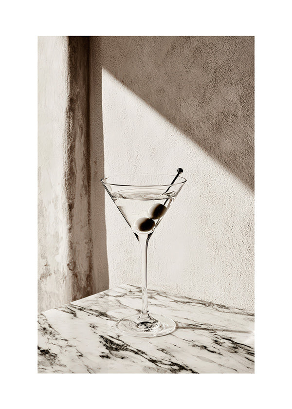 Køkkenkunst Martini i glas på marmor