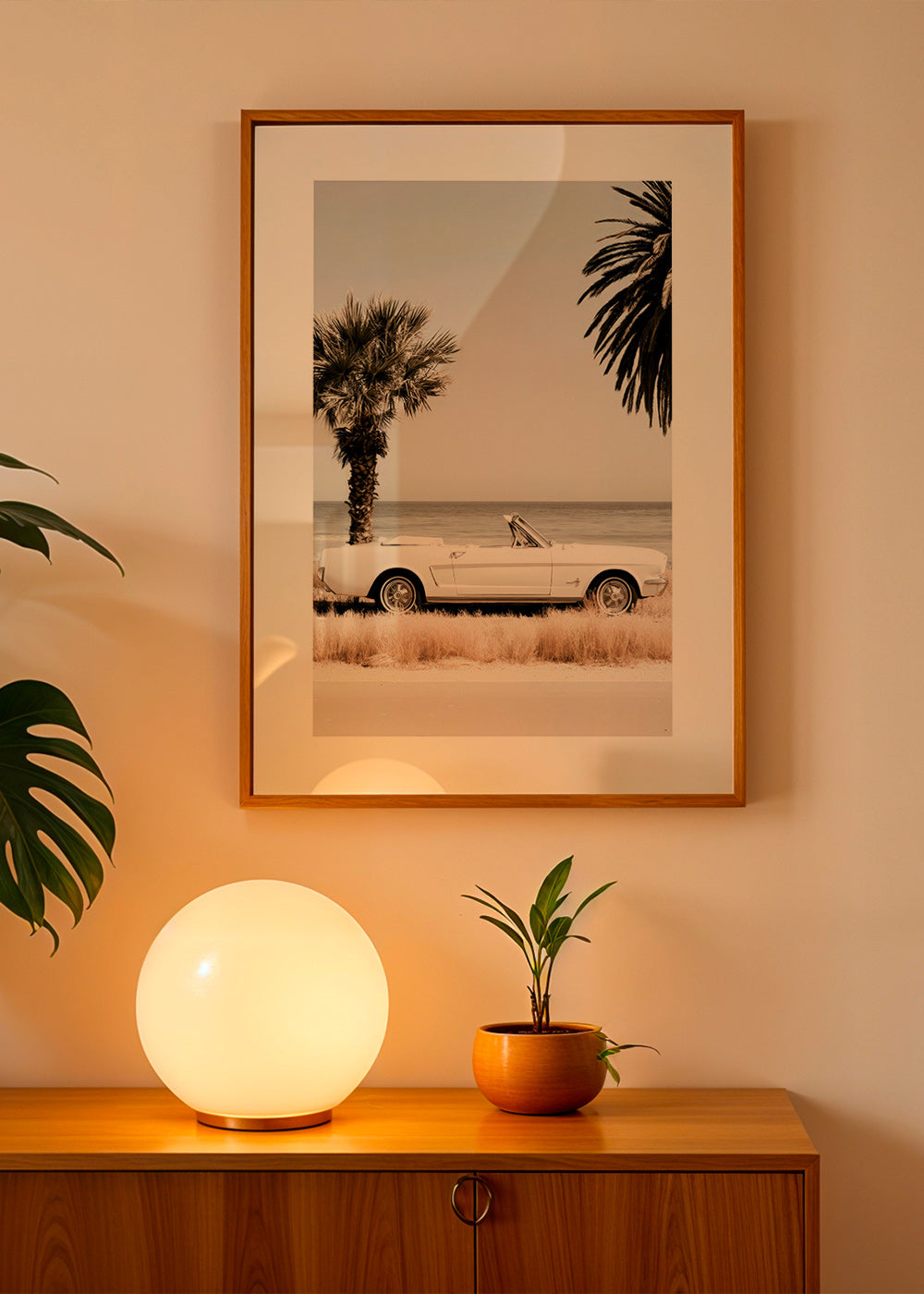 Vintage bilfotografi ved havet