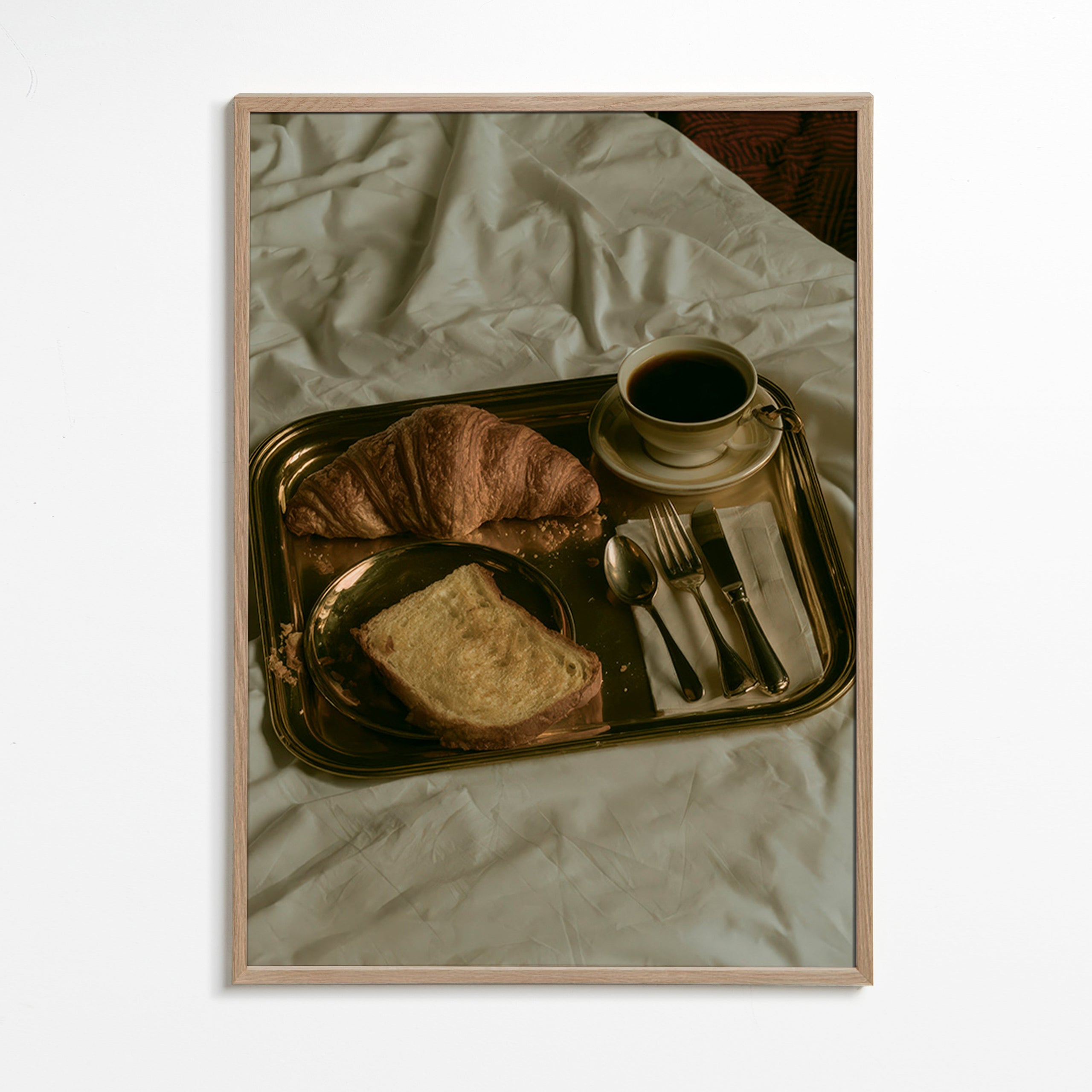 Køkkenkunst med morgenmad på bakke